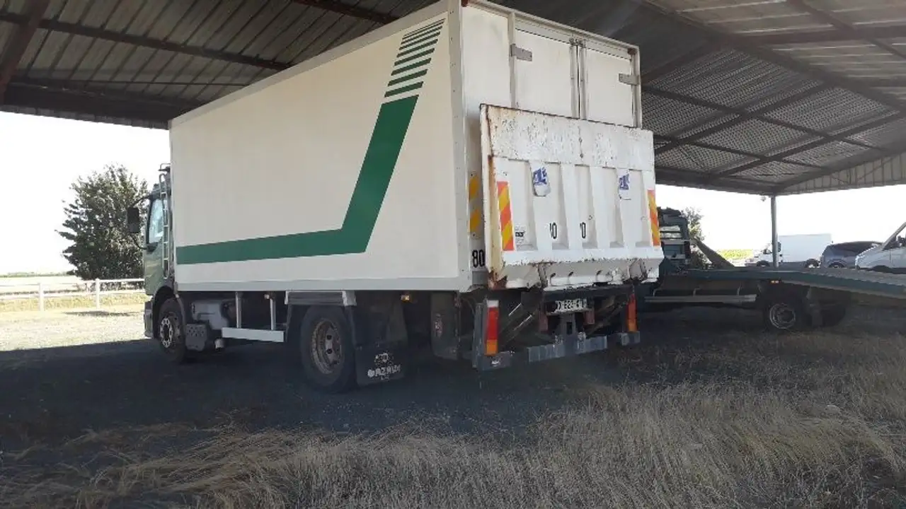 Renault 210 FRIGO ET HAYON PRIX HT, foto 4