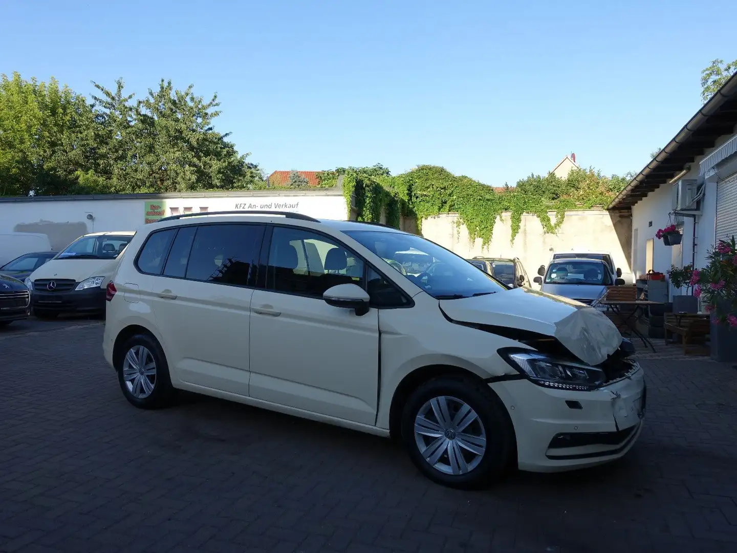 Volkswagen Touran 2.0 TDI, EU6, Autom., 7-Sitze !! Beige - 1