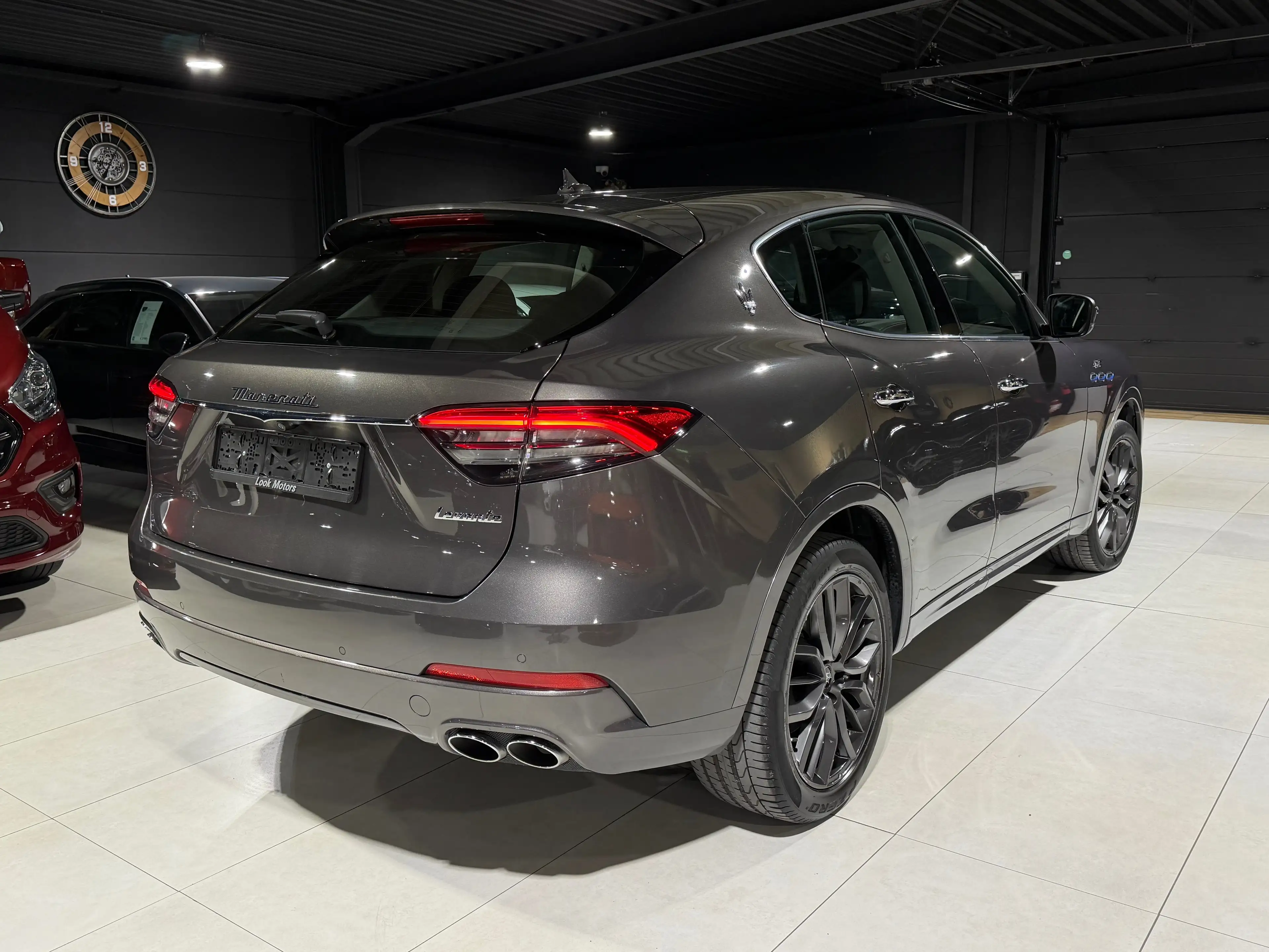 Maserati Levante GT 2.0 L4 mHEV 330CV SUSPENSION CARBONE CUIR CAMERA 360 DISTRONIC CARPLAY SOFT CLOSE FULL FULL OPTIONS — photo 5