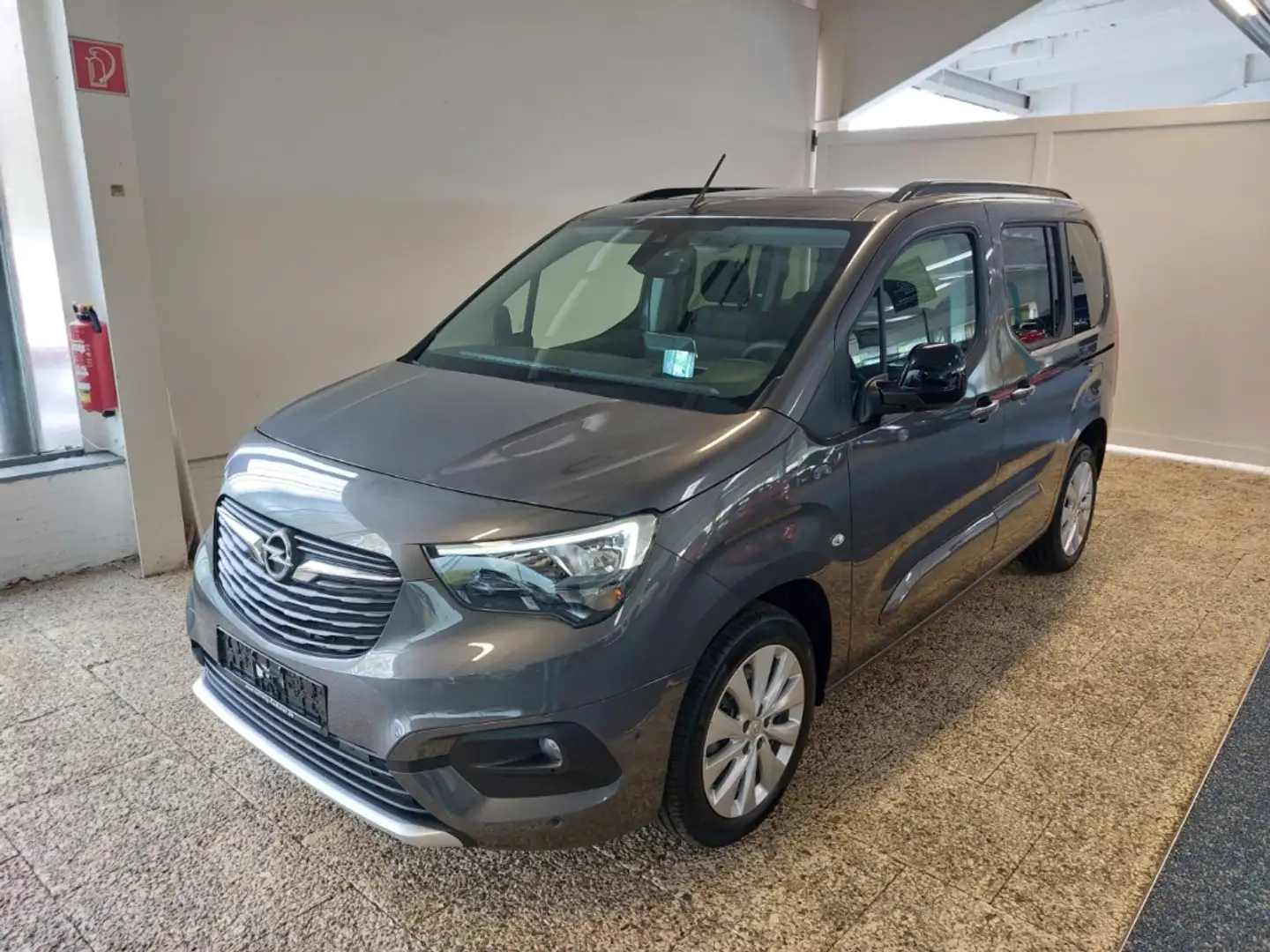 Opel Combo Life Electric Ultimate + NaviPro + Panoramadach + RFK Gris - 2