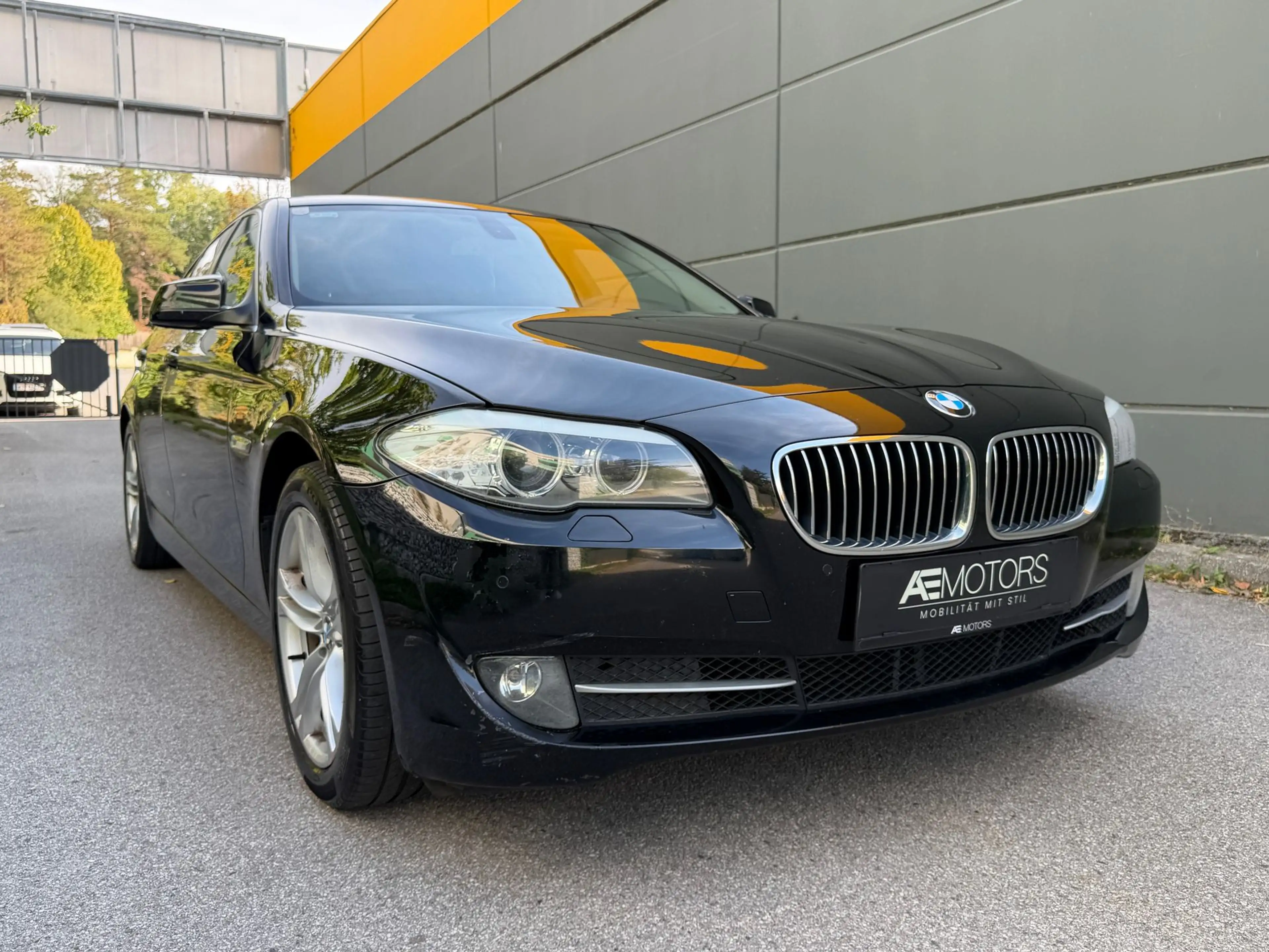 BMW 520 d*KLIMA*TEMPOMAT*SITZHZG*MFL*
