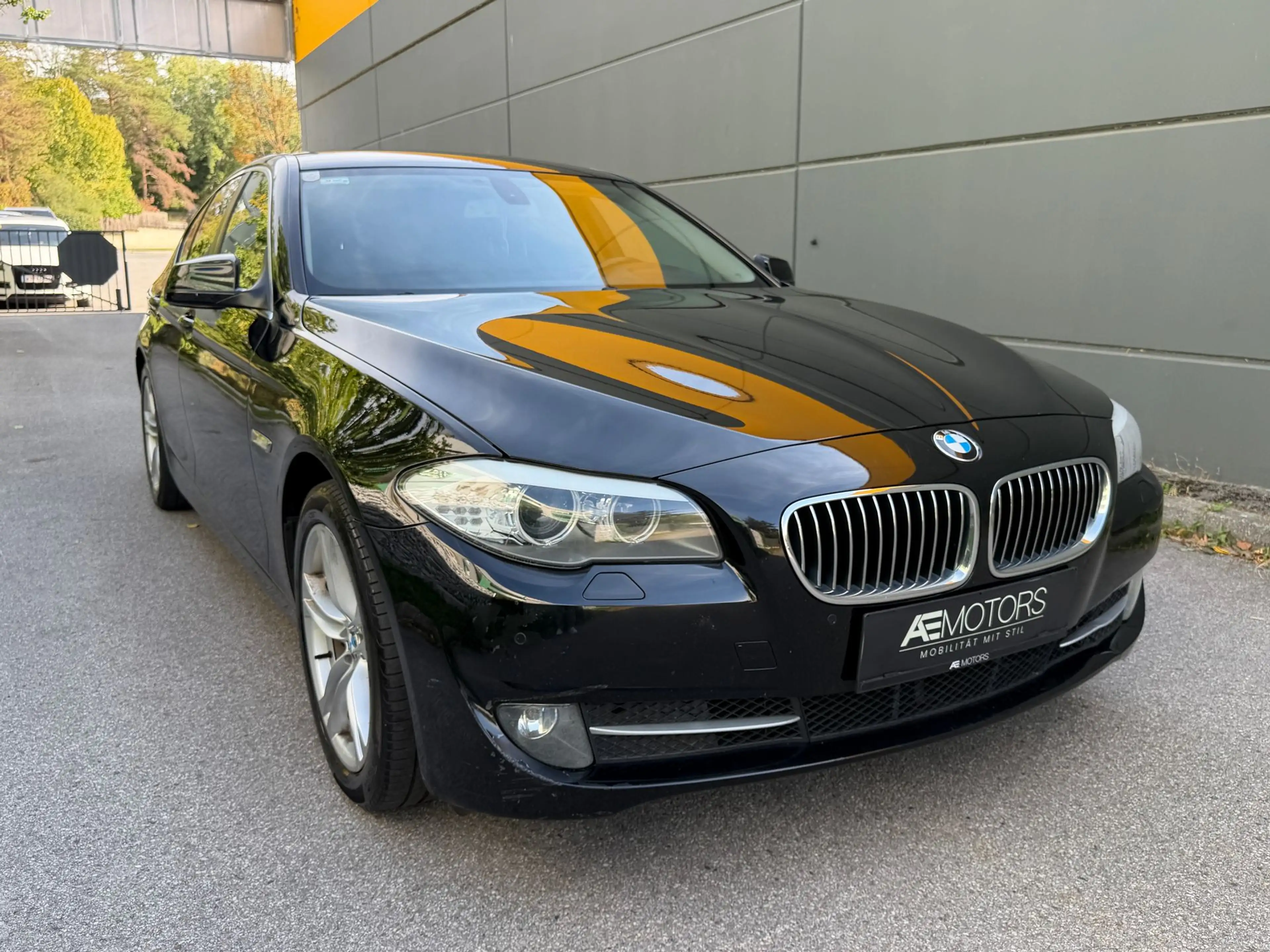 BMW 520 d*KLIMA*TEMPOMAT*SITZHZG*MFL* — photo 2