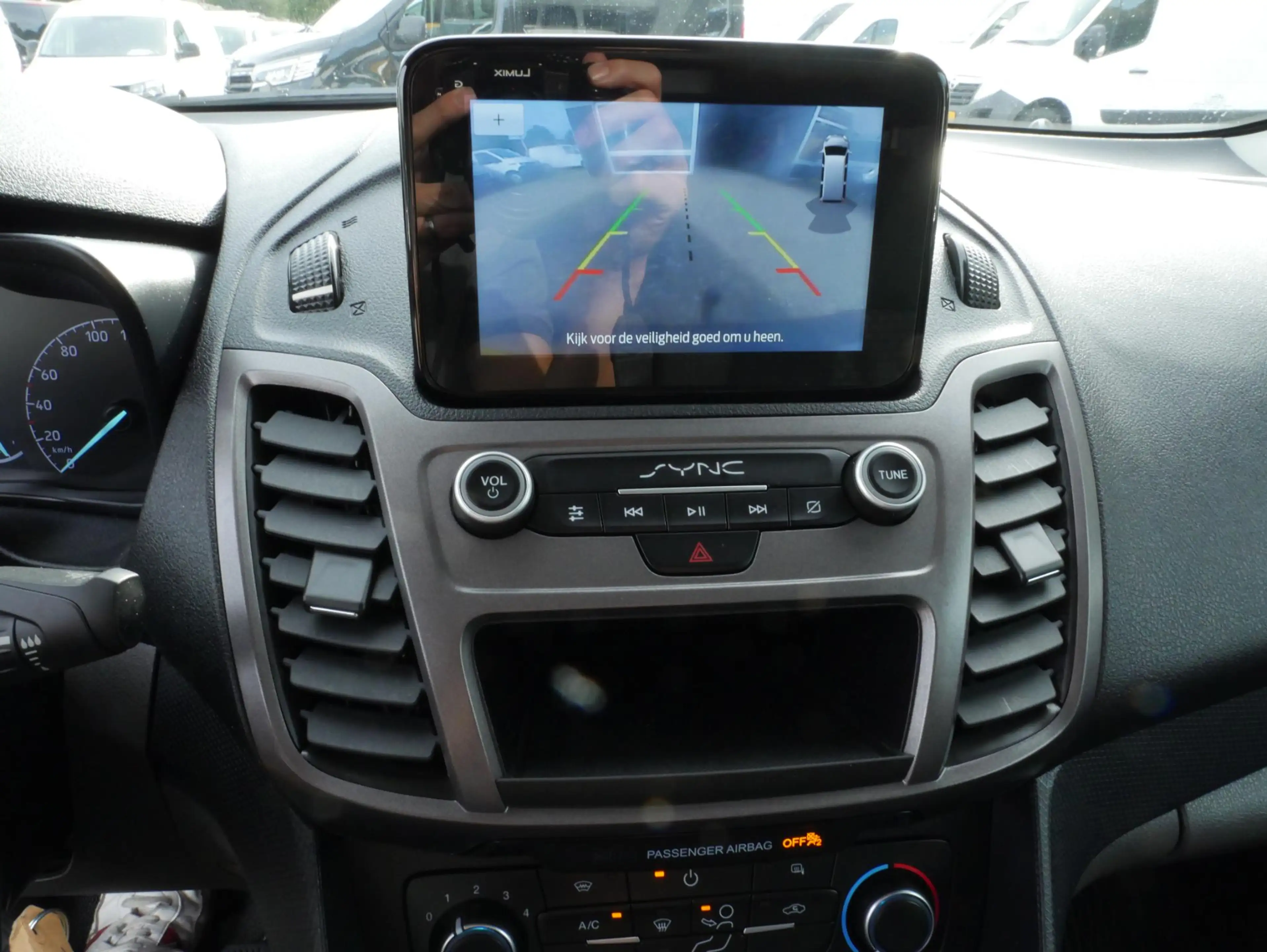 Ford Transit Connect 1.5 EcoBlue 100PK L2 Airco Camera Trekhaak Cruise — photo 14