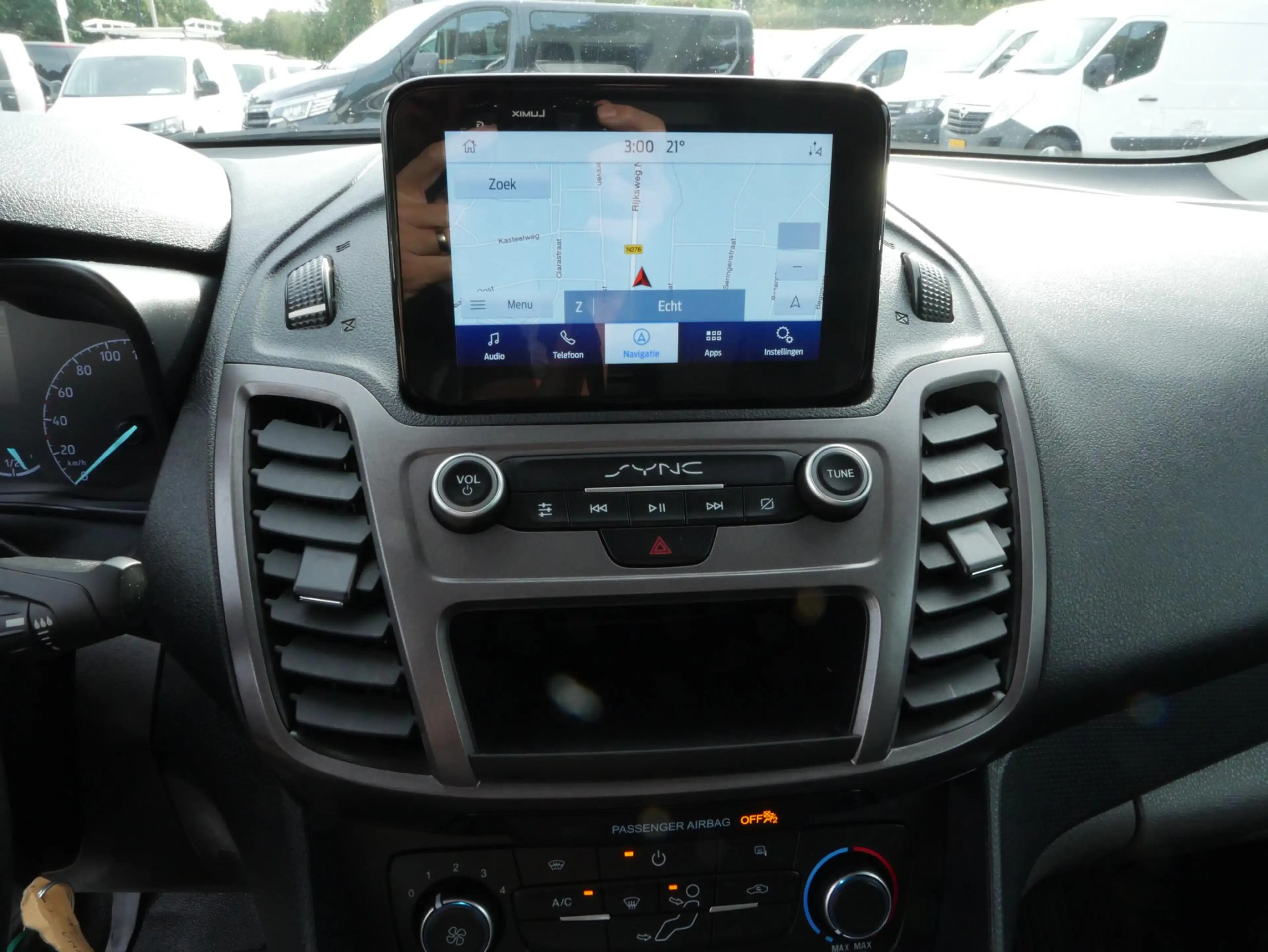 Ford Transit Connect 1.5 EcoBlue 100PK L2 Airco Camera Trekhaak Cruise — photo 12