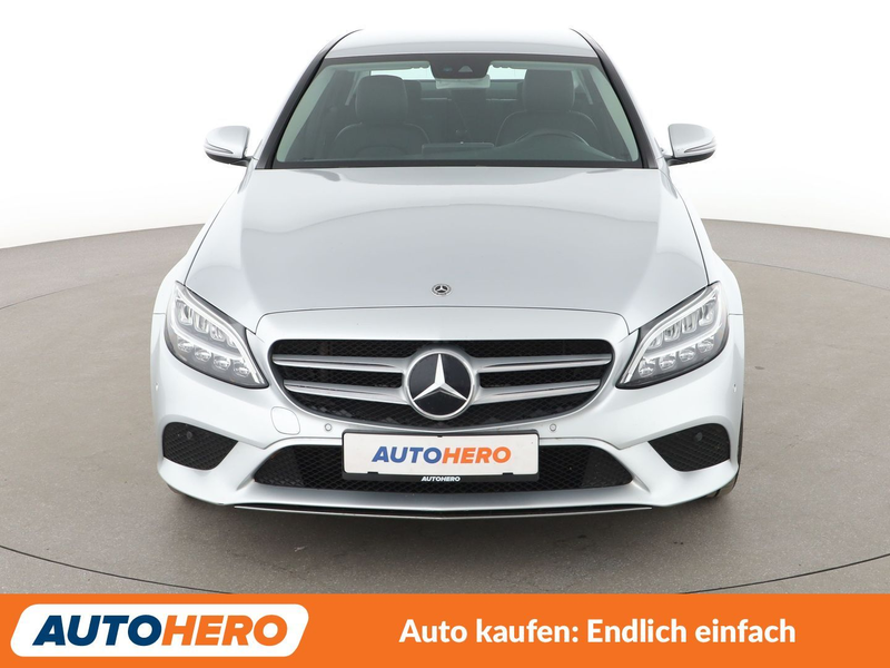 Mercedes-Benz C 180 CGI Avantgarde*LED*NAVI*TEMPO*CAM*PDC*SHZ* — photo 9