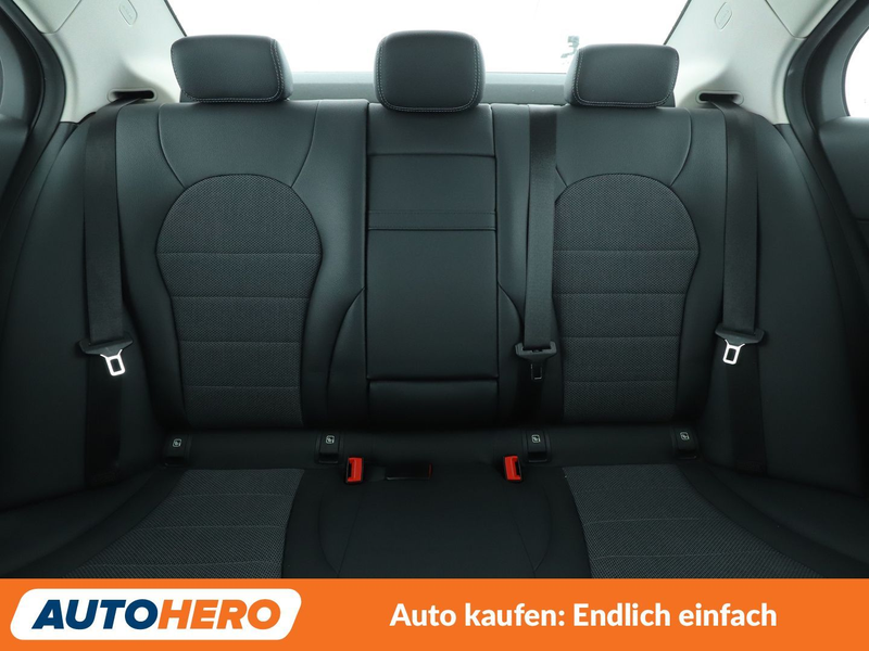 Mercedes-Benz C 180 CGI Avantgarde*LED*NAVI*TEMPO*CAM*PDC*SHZ* — photo 15