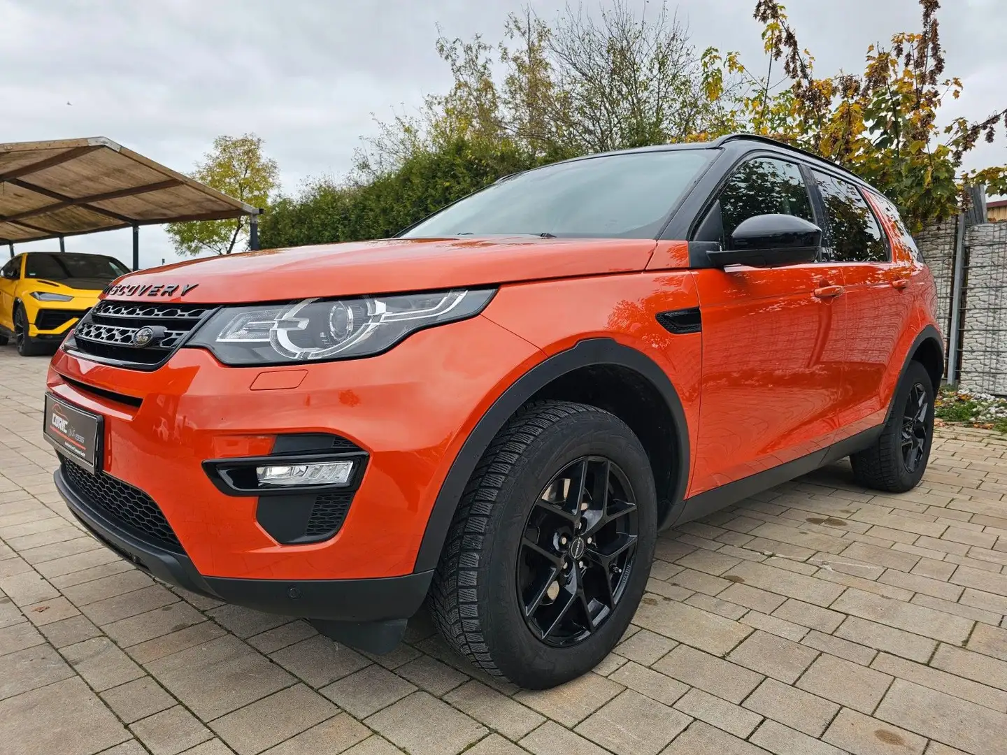 Land Rover Discovery Sport SE AWD / MOTORSCHADEN Orange - 2