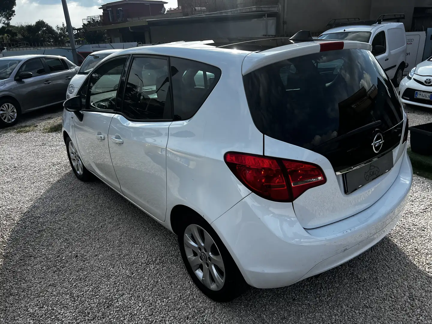 Opel Meriva 1.3 cdti Elective b-Color tetto panoramico Blanco - 2
