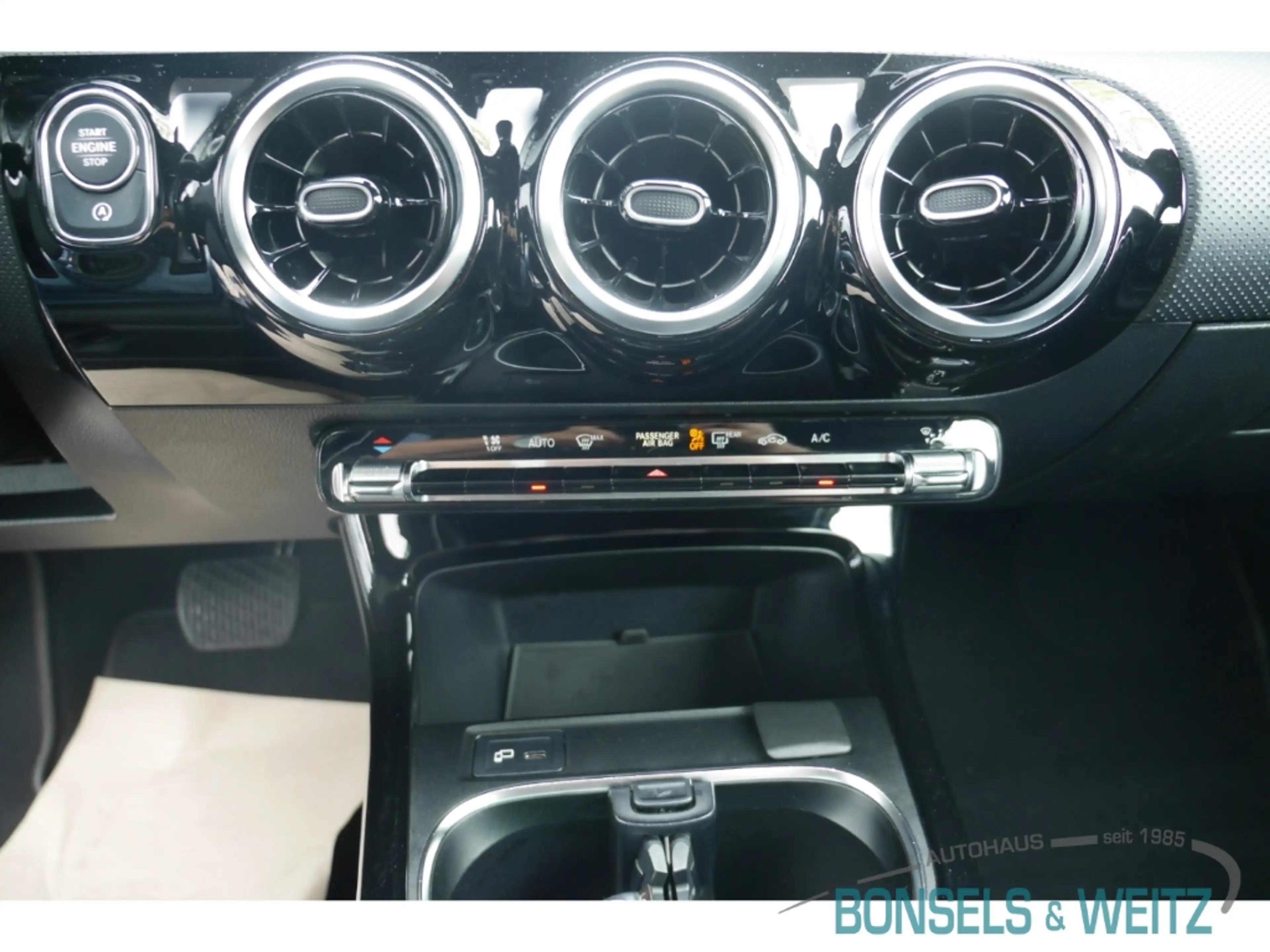 Mercedes-Benz A 220 PROGRESSIVE — photo 12