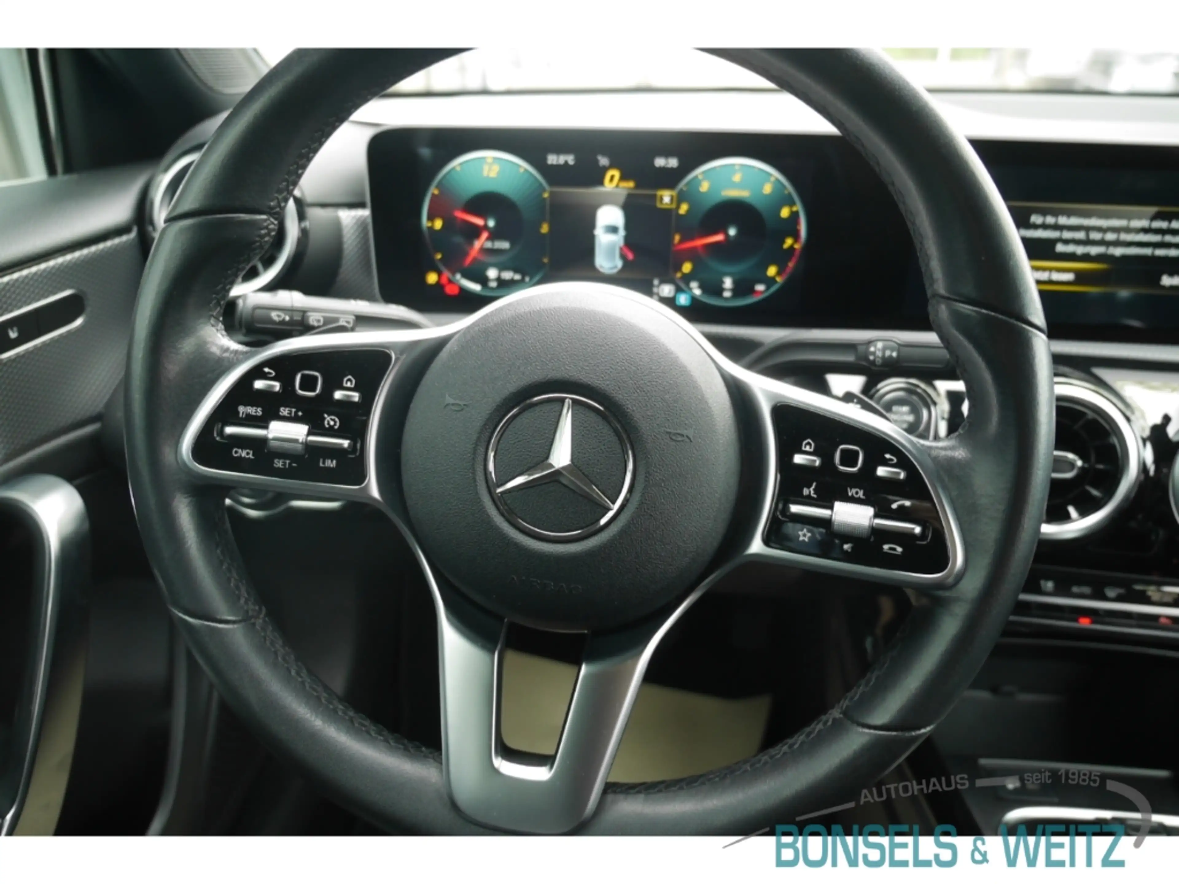 Mercedes-Benz A 220 PROGRESSIVE — photo 9