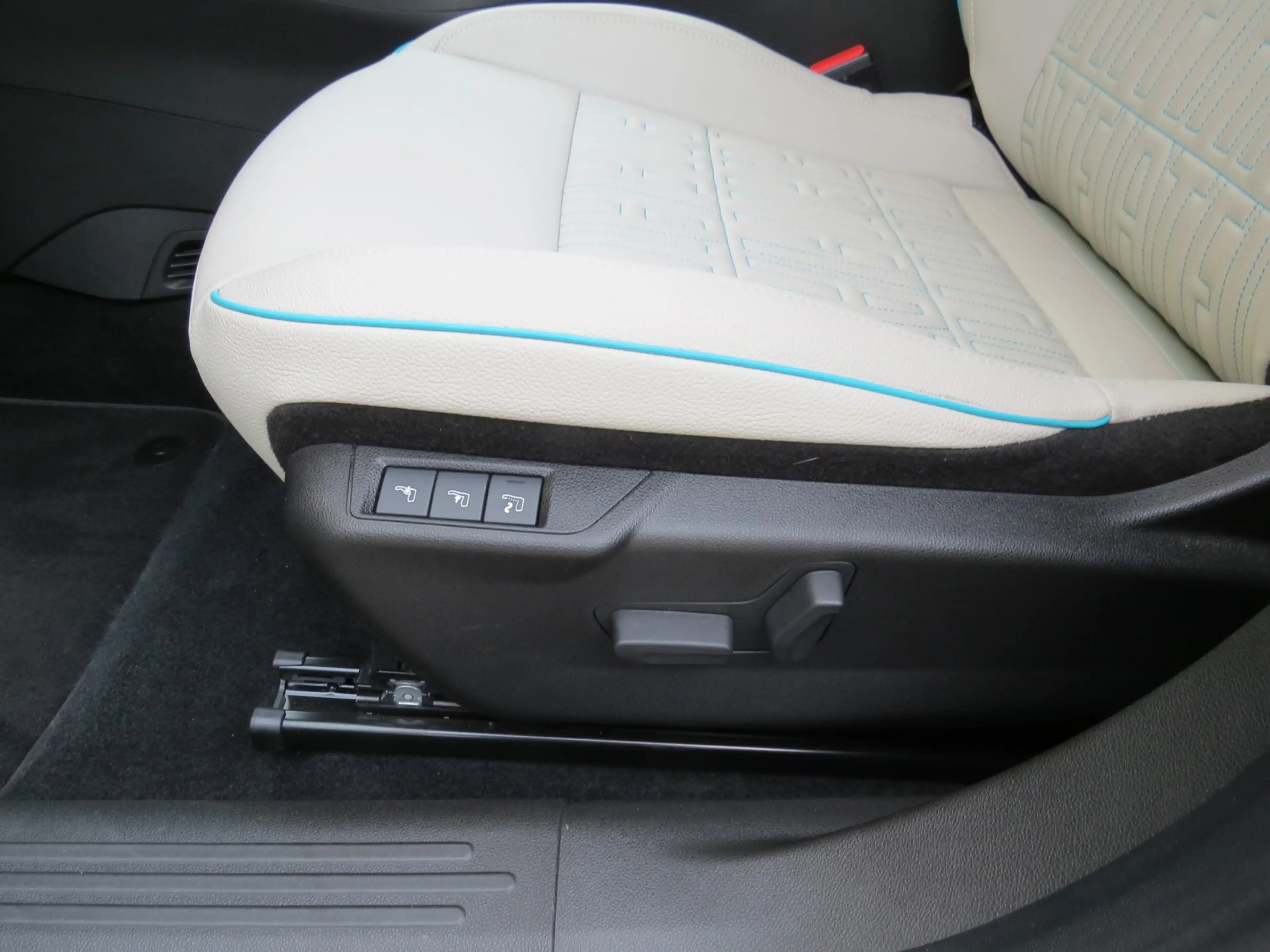 Fiat 600e La Prima 54 kWh *Full option *Leder *Stoelmassage — photo 17