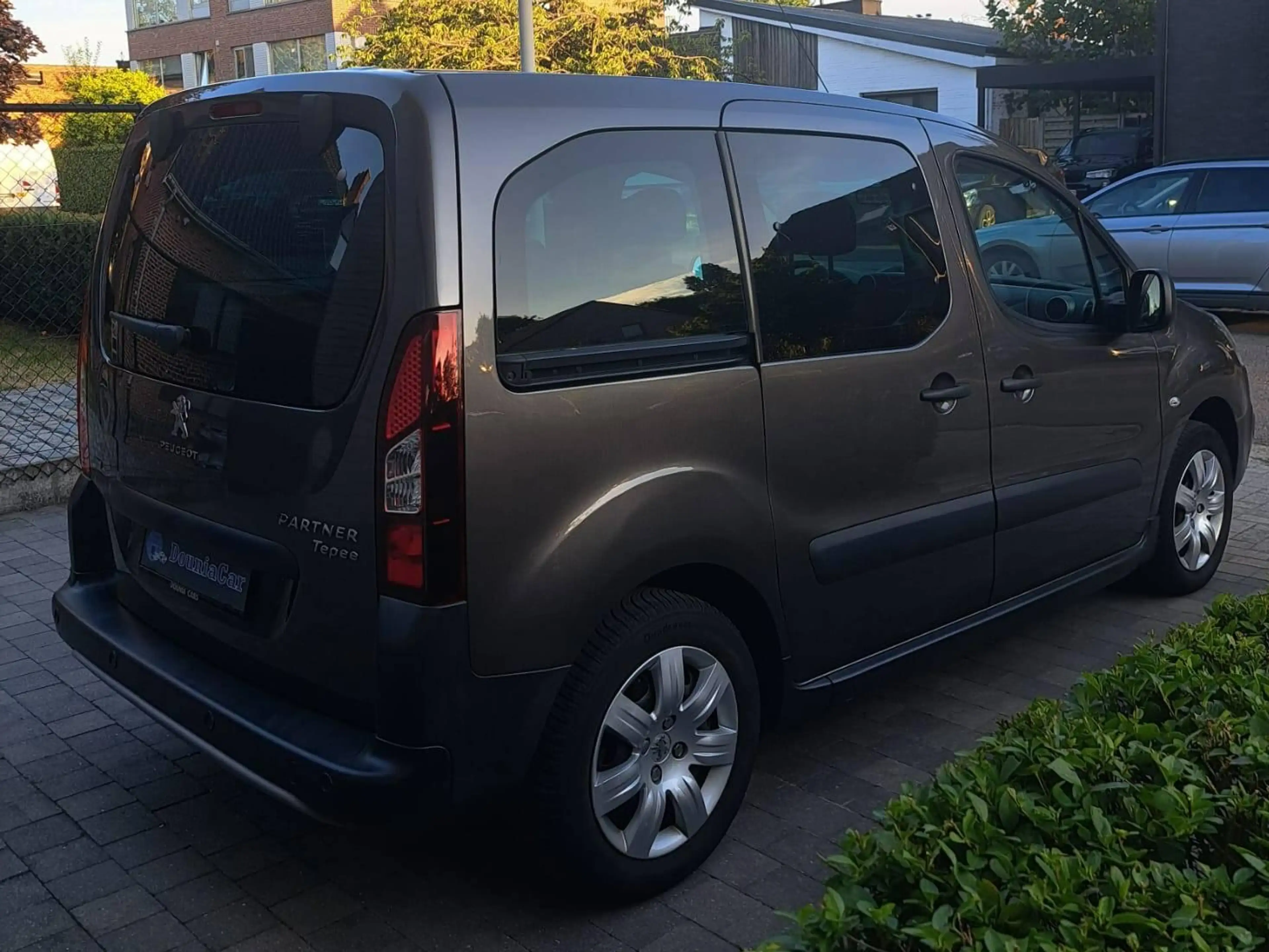 Peugeot Partner Partner Tepee Outdoor 1.2 PureTech Outdoor S — photo 3