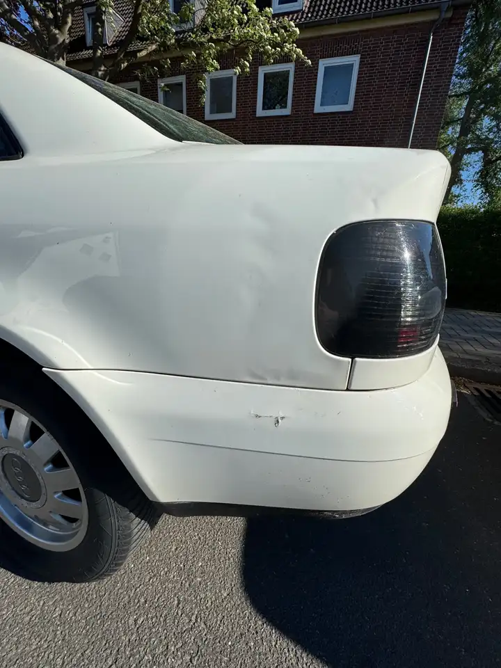Audi A4 1.6, foto 4