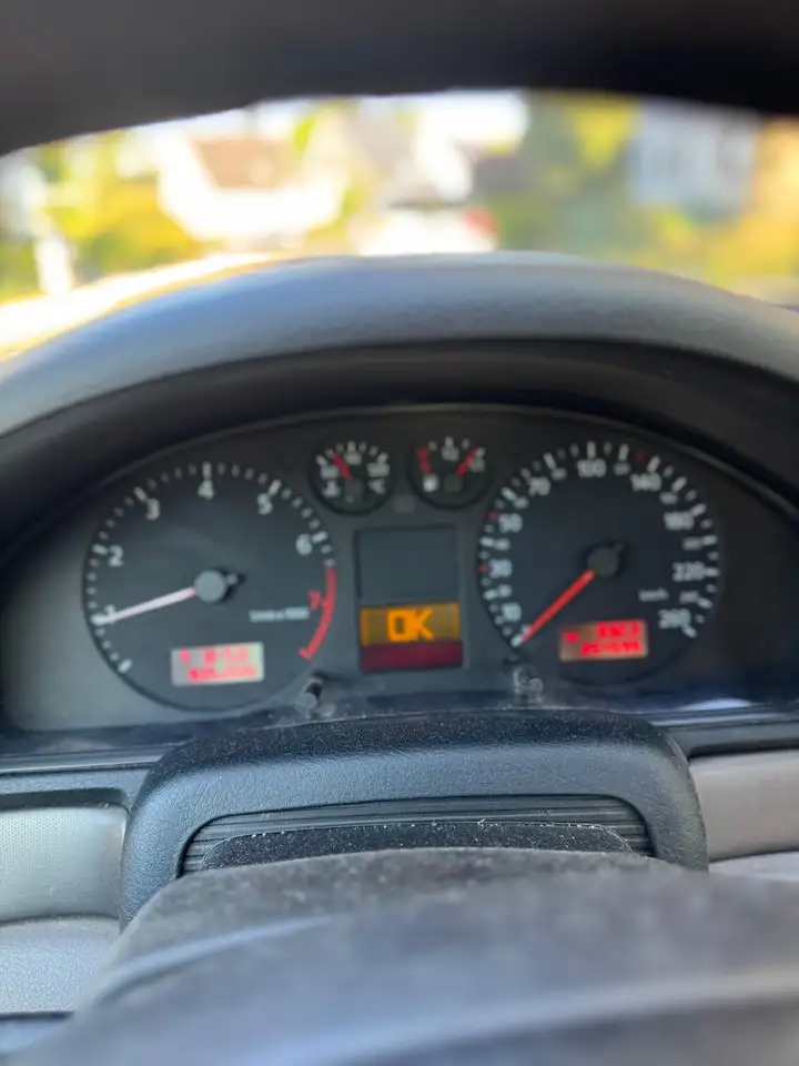 Audi A4 1.6, foto 12