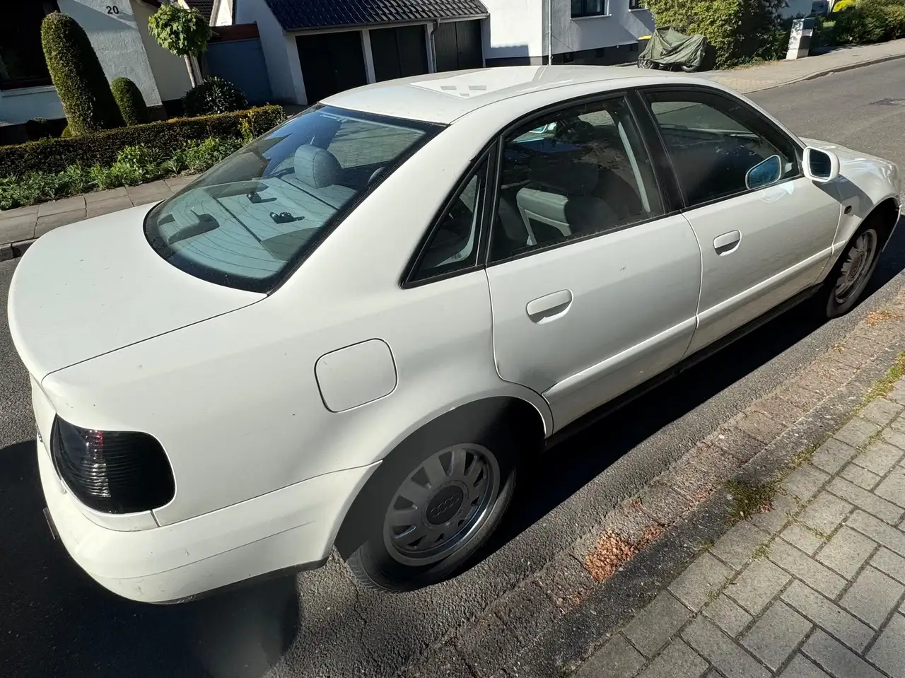 Audi A4 1.6, foto 6