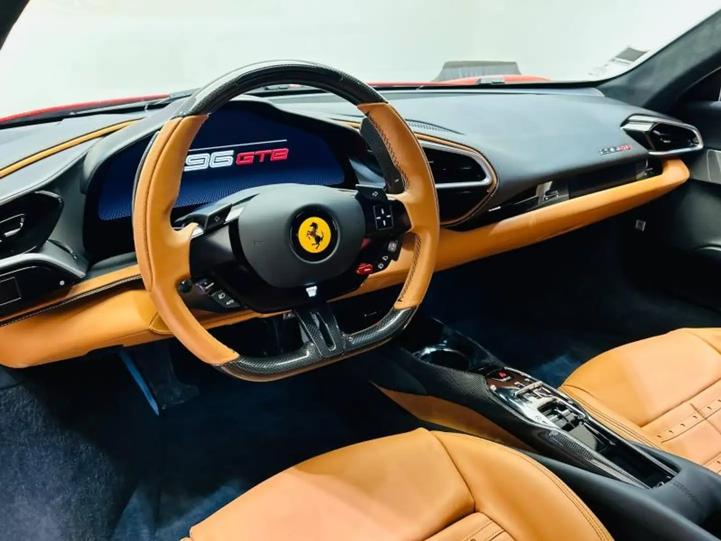 Ferrari 296 GTB Rouge - 2