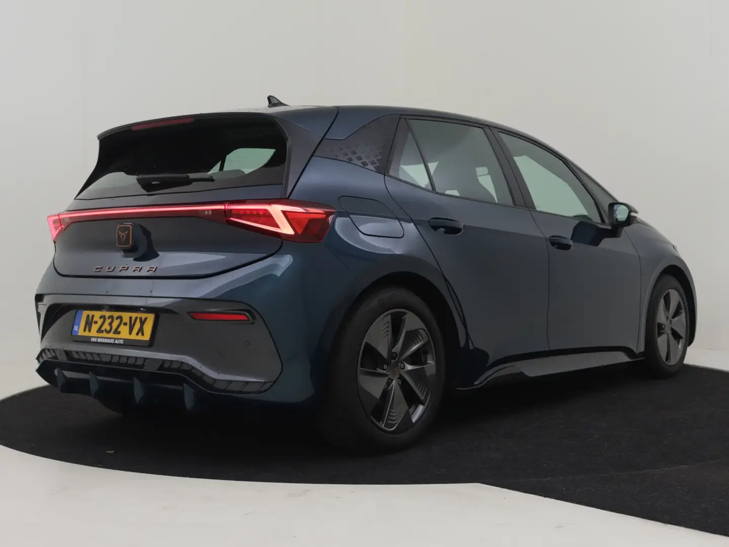 CUPRA Born Business One 62 kWh 204pk | Navigatie | Camera ach Blauw - 2