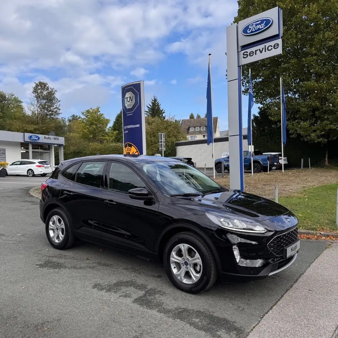Ford Kuga Plug-In Hybrid Cool & Connect Schwarz - 1