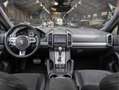 Porsche Cayenne 4.8 GTS *Pano | Luchtvering | Keyless | Navi | Led Zwart - thumbnail 3