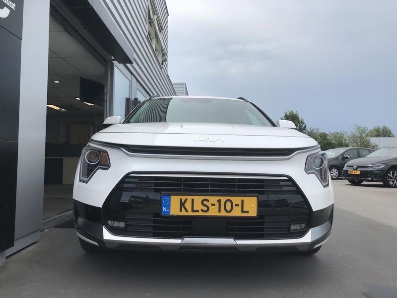 Kia Niro 1.6 PHEV DynamicLine — photo 5