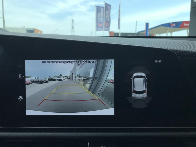 Kia Niro 1.6 PHEV DynamicLine — photo 19