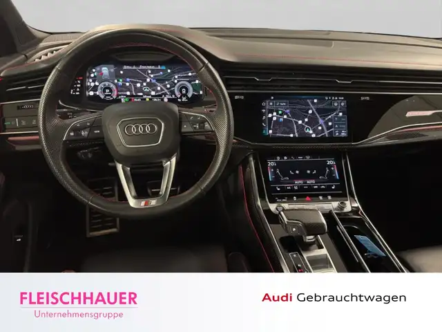 Audi Q7 view 15