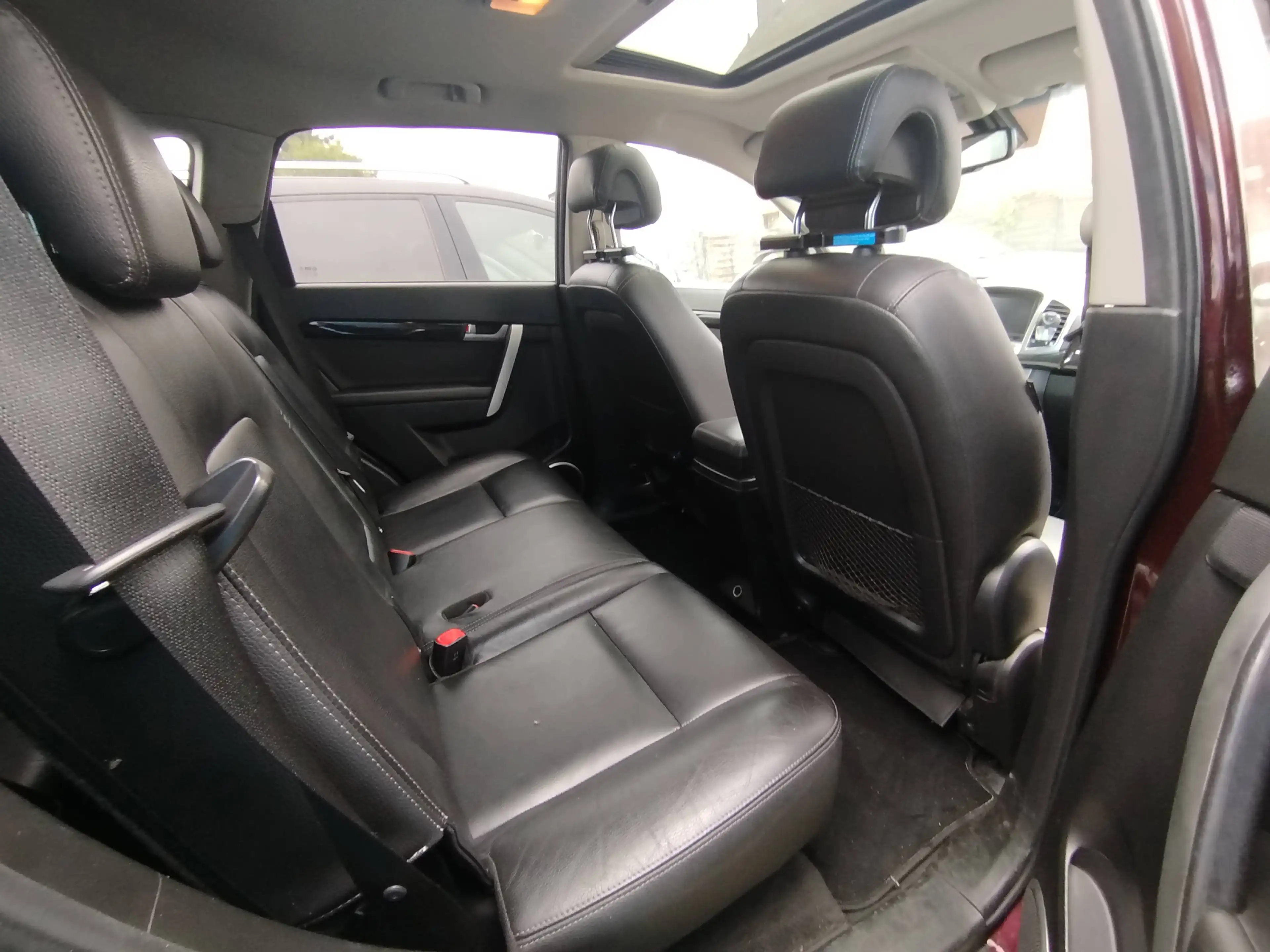 Chevrolet Captiva 2.2 D LTZ 4WD*Autom.*7Sitze*Kam.*Freisp.*Temp.*Navi — photo 9