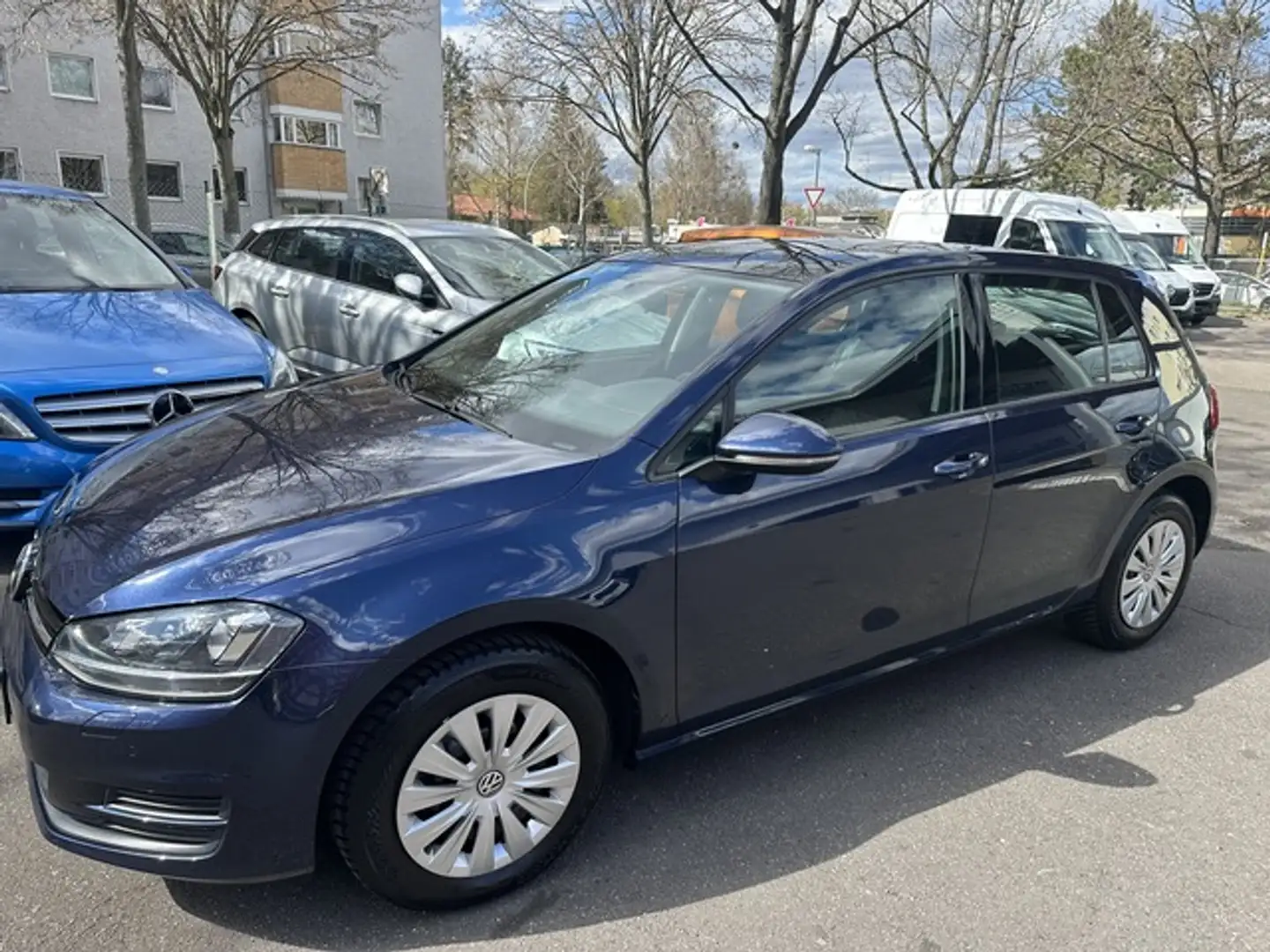 Volkswagen Golf VII NAVIGATION*XENON*SITZHEIZUNG*PARKSENSOR BlueMo Bleu - 1