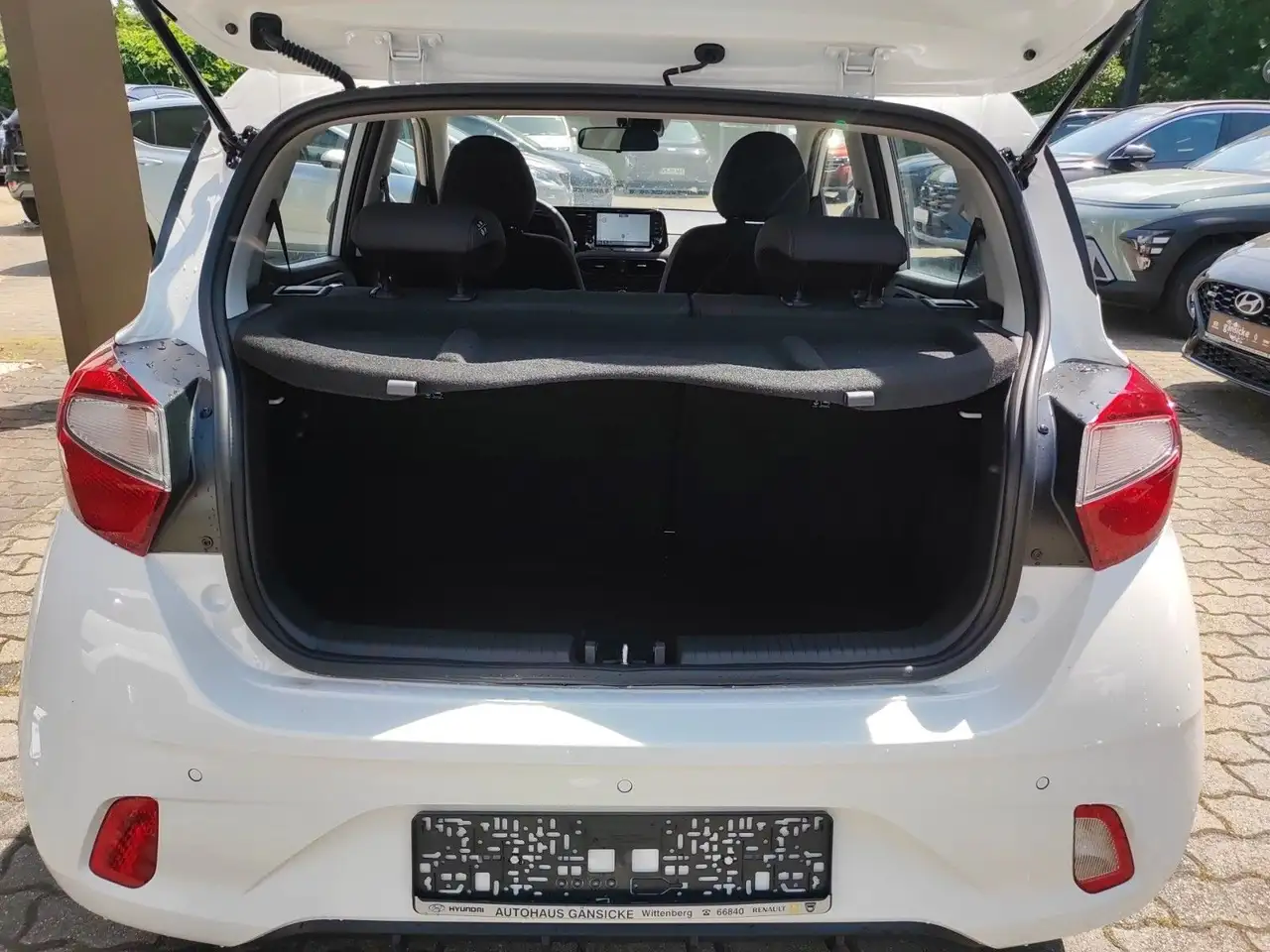 Hyundai i10 1.0 Select inkl. Sitzheizung ! 13