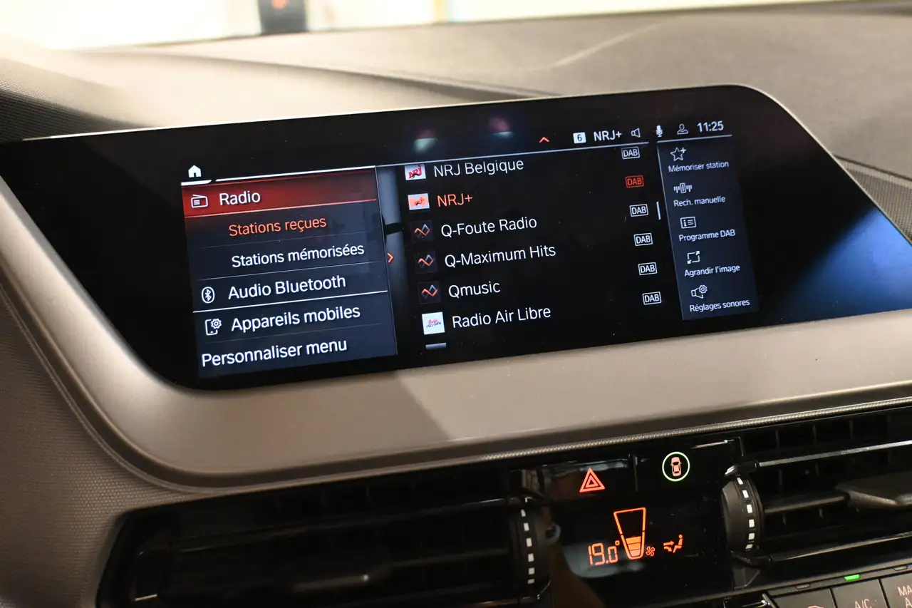 BMW 116 dA AUTO / LEDS BMW / CARPLAY / ANDROID / DISTRONIC / LANE ASSIST, миниатюра 26