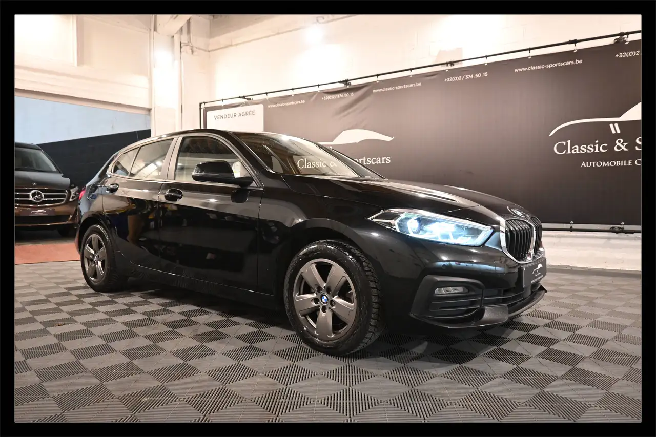 BMW 116 dA AUTO / LEDS BMW / CARPLAY / ANDROID / DISTRONIC / LANE ASSIST