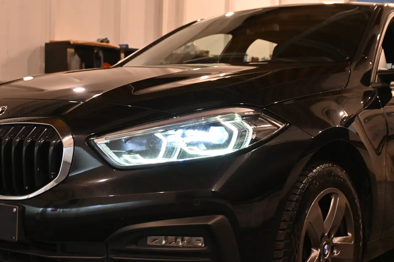 BMW 116 dA AUTO / LEDS BMW / CARPLAY / ANDROID / DISTRONIC / LANE ASSIST, миниатюра 6