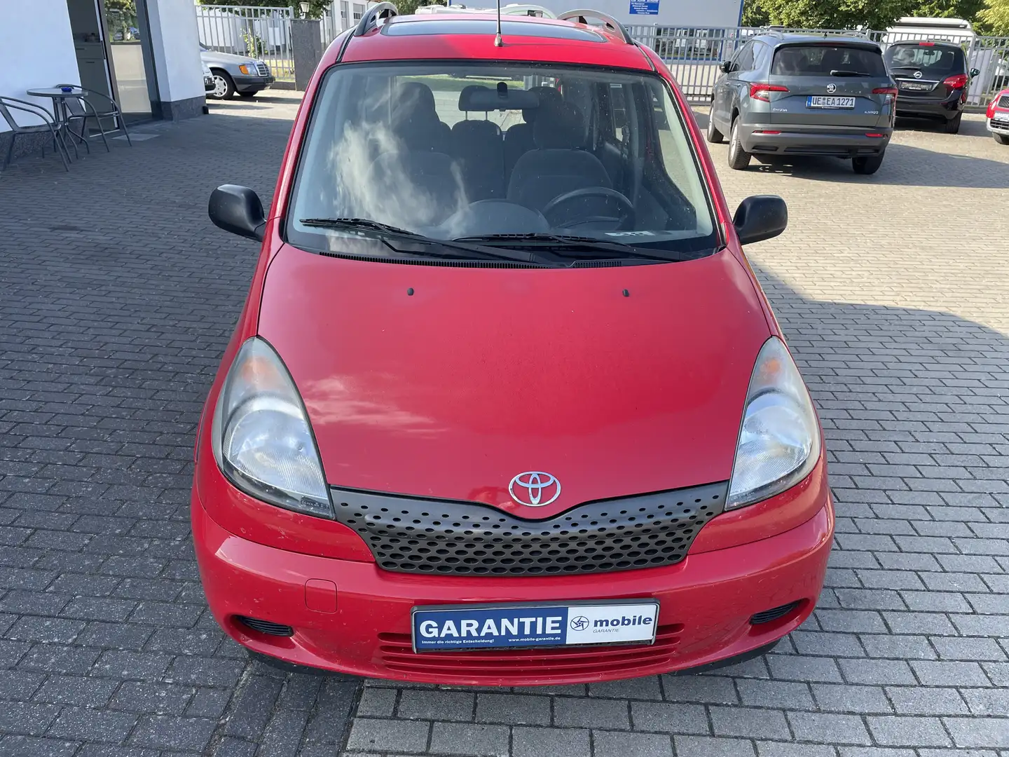 Toyota Yaris Verso Rouge - 2