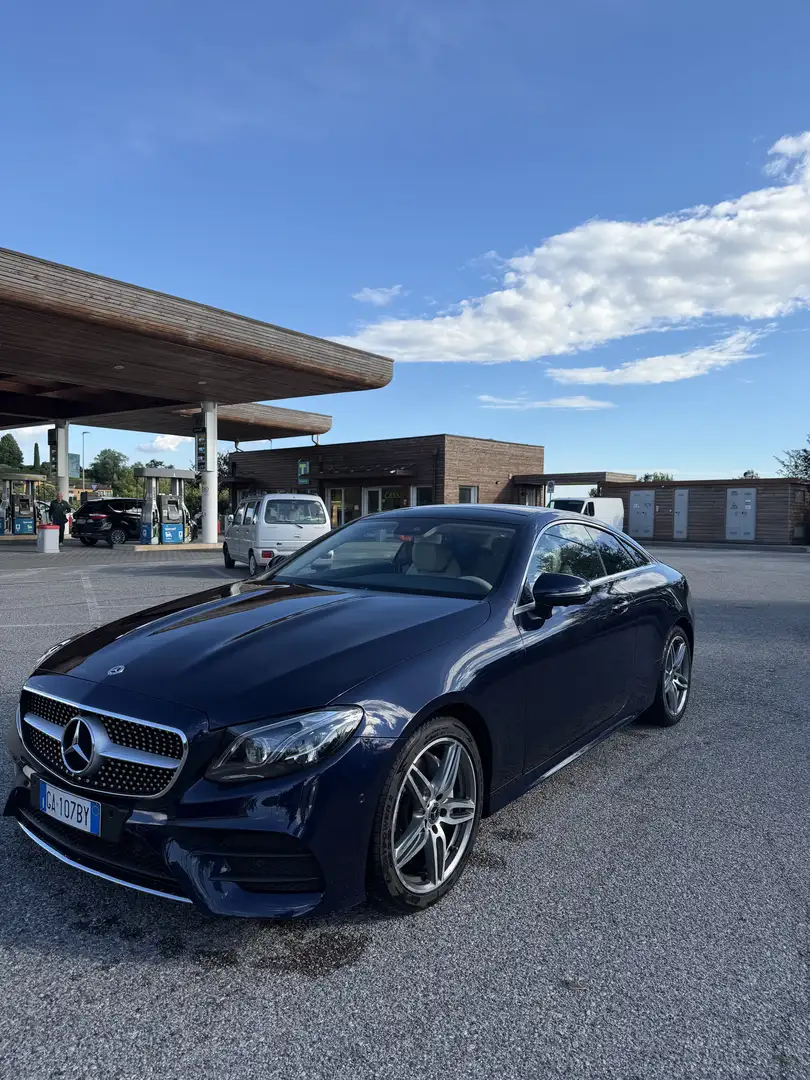 Mercedes-Benz CE 220 E2204matic Blau - 1