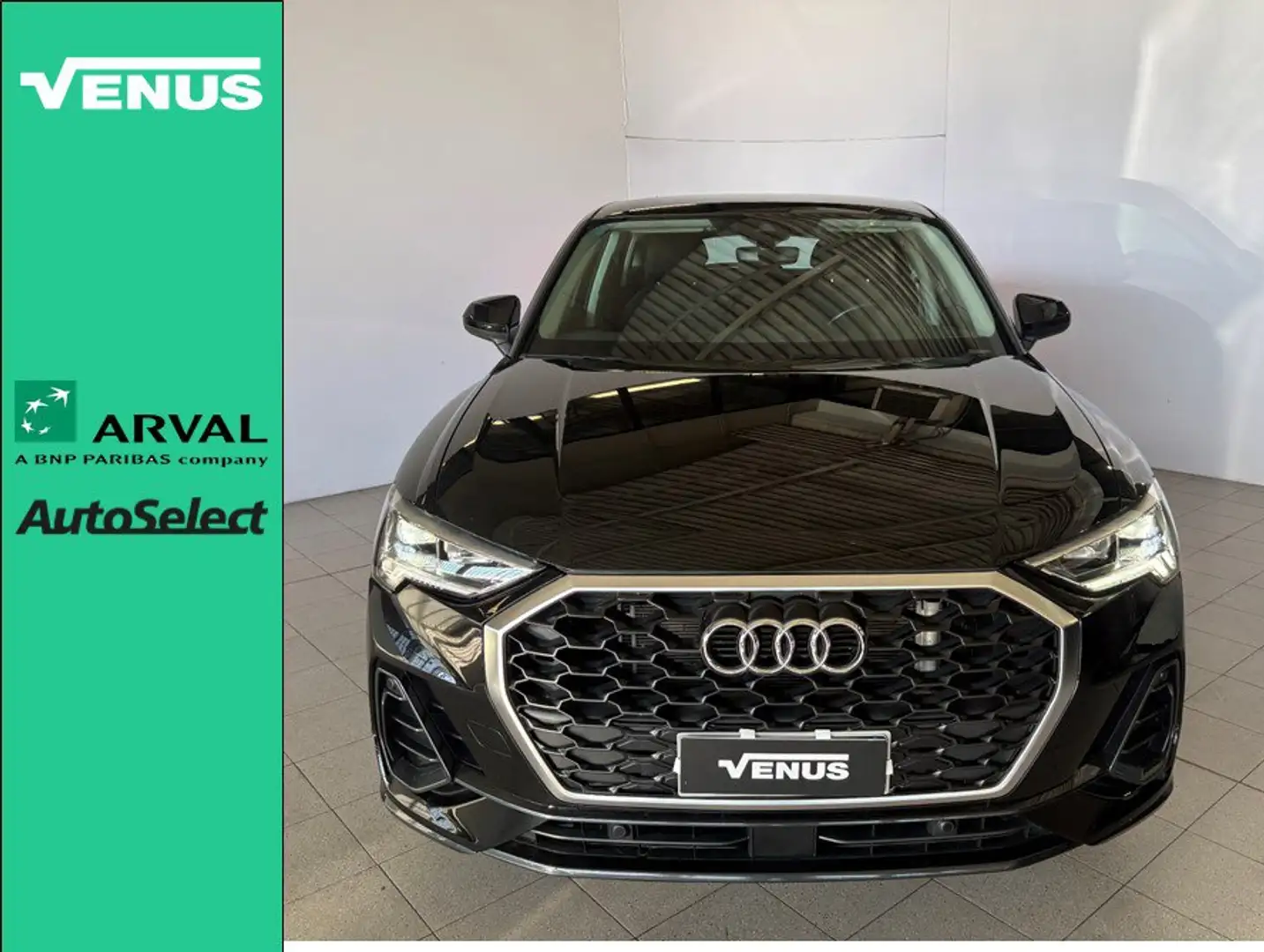 Audi Q3 SPB 45 TFSI e S tronic Business Plus Noir - 1