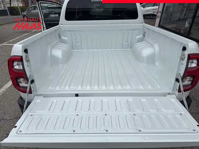 Toyota Hilux DK Invincible 4WD 2,8 D-4D MHEV Aut. Ansicht 15