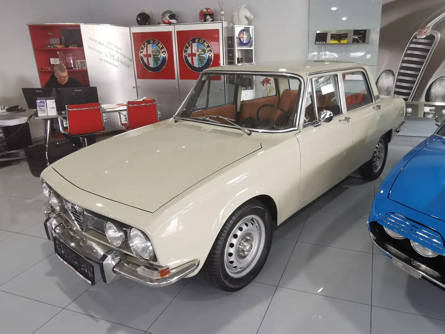 Alfa Romeo 1750 Berlina 1750 Neuzustand Beige - 2