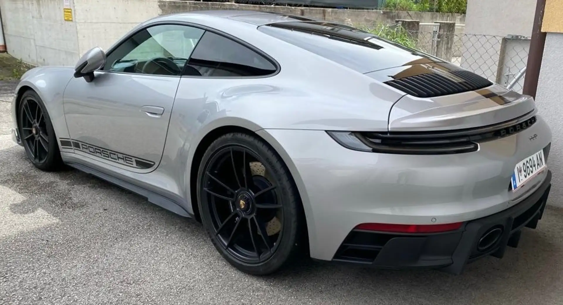 Porsche 911 Porsche 911 Carrera Coupe GTS PDK - 2