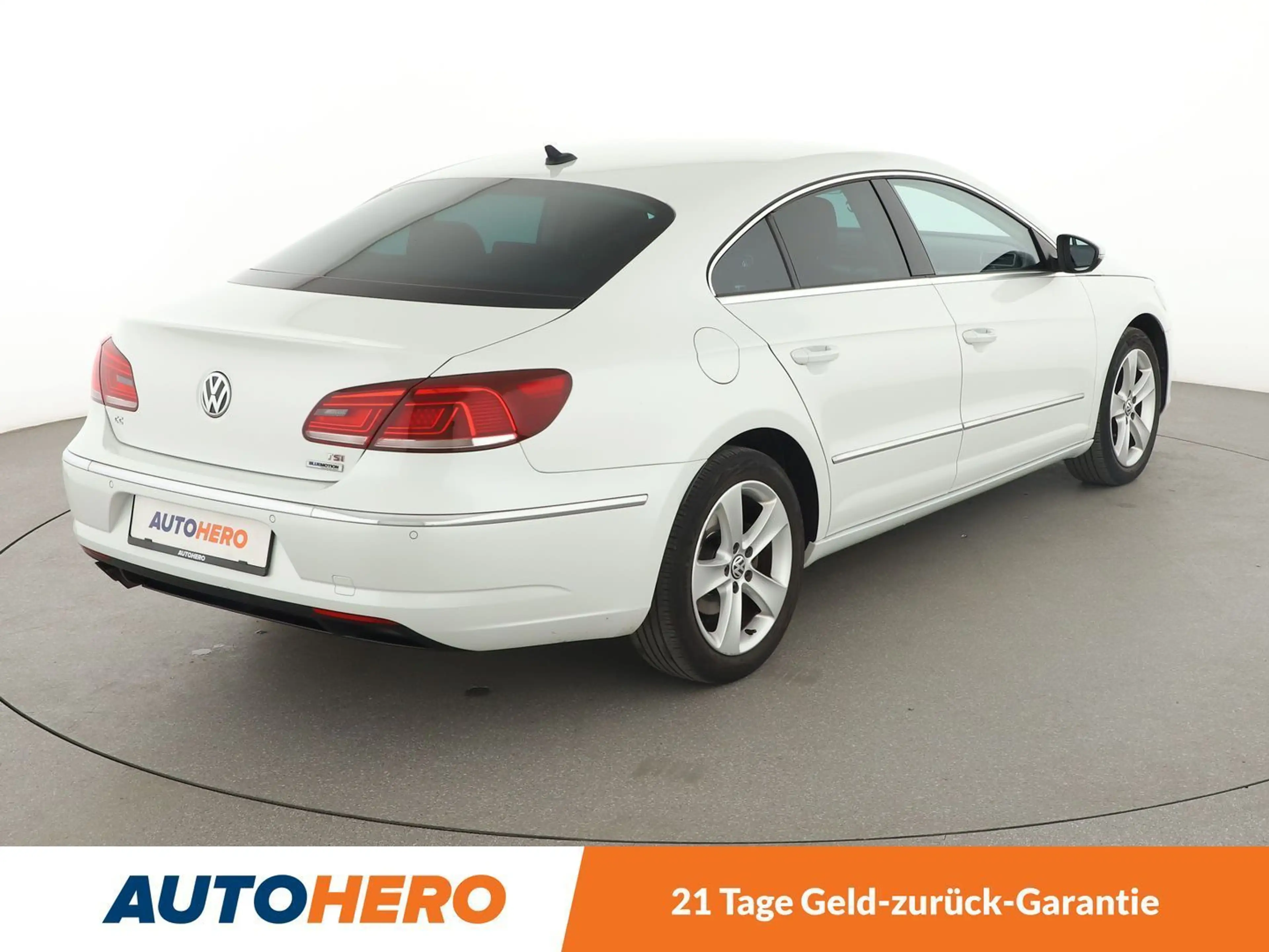 Volkswagen CC 1.4 TSI BMT Aut.*NAVI*BI-XENON*TEMPO*PDC*SHZ* — photo 6