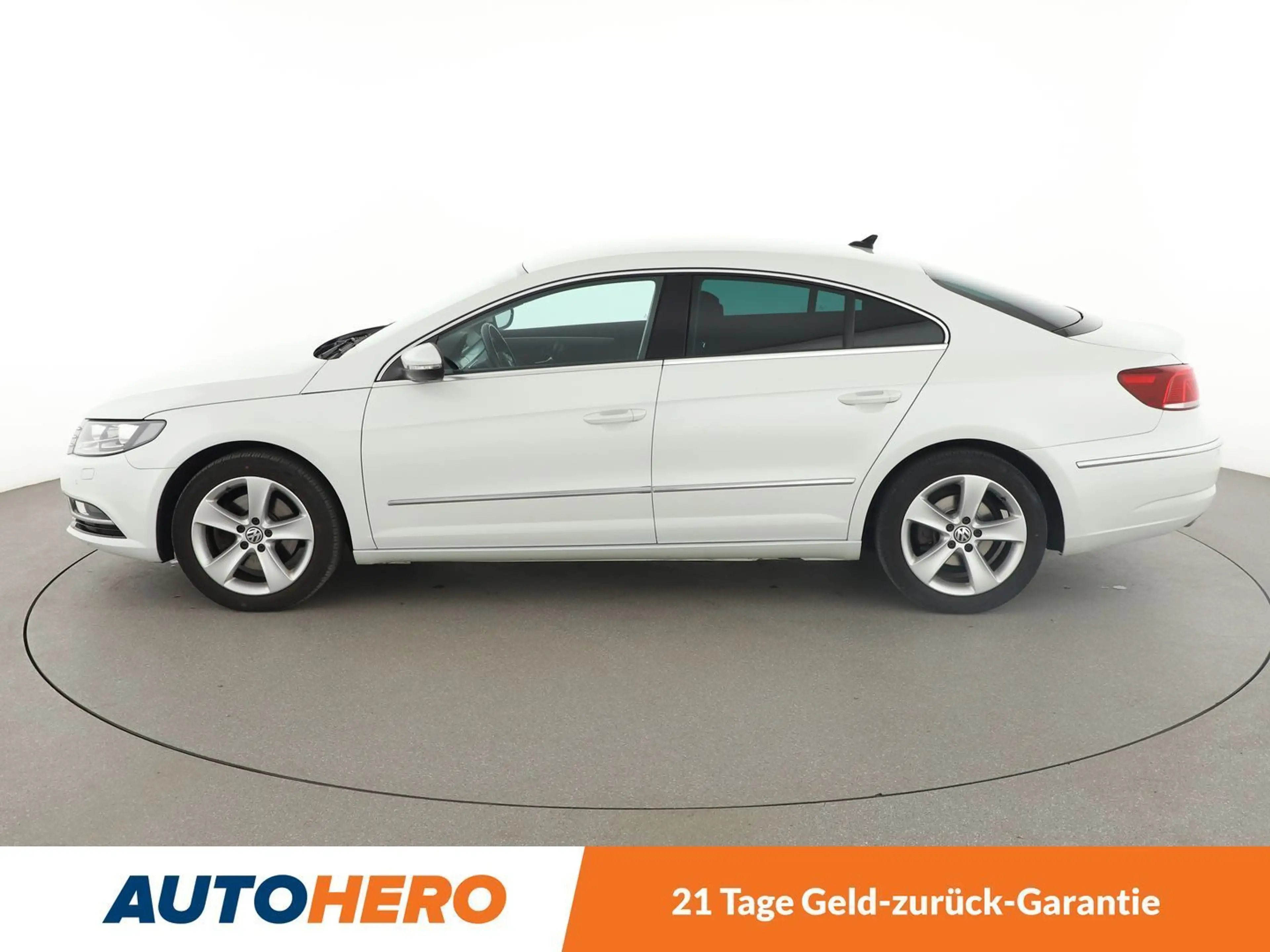 Volkswagen CC 1.4 TSI BMT Aut.*NAVI*BI-XENON*TEMPO*PDC*SHZ* — photo 3