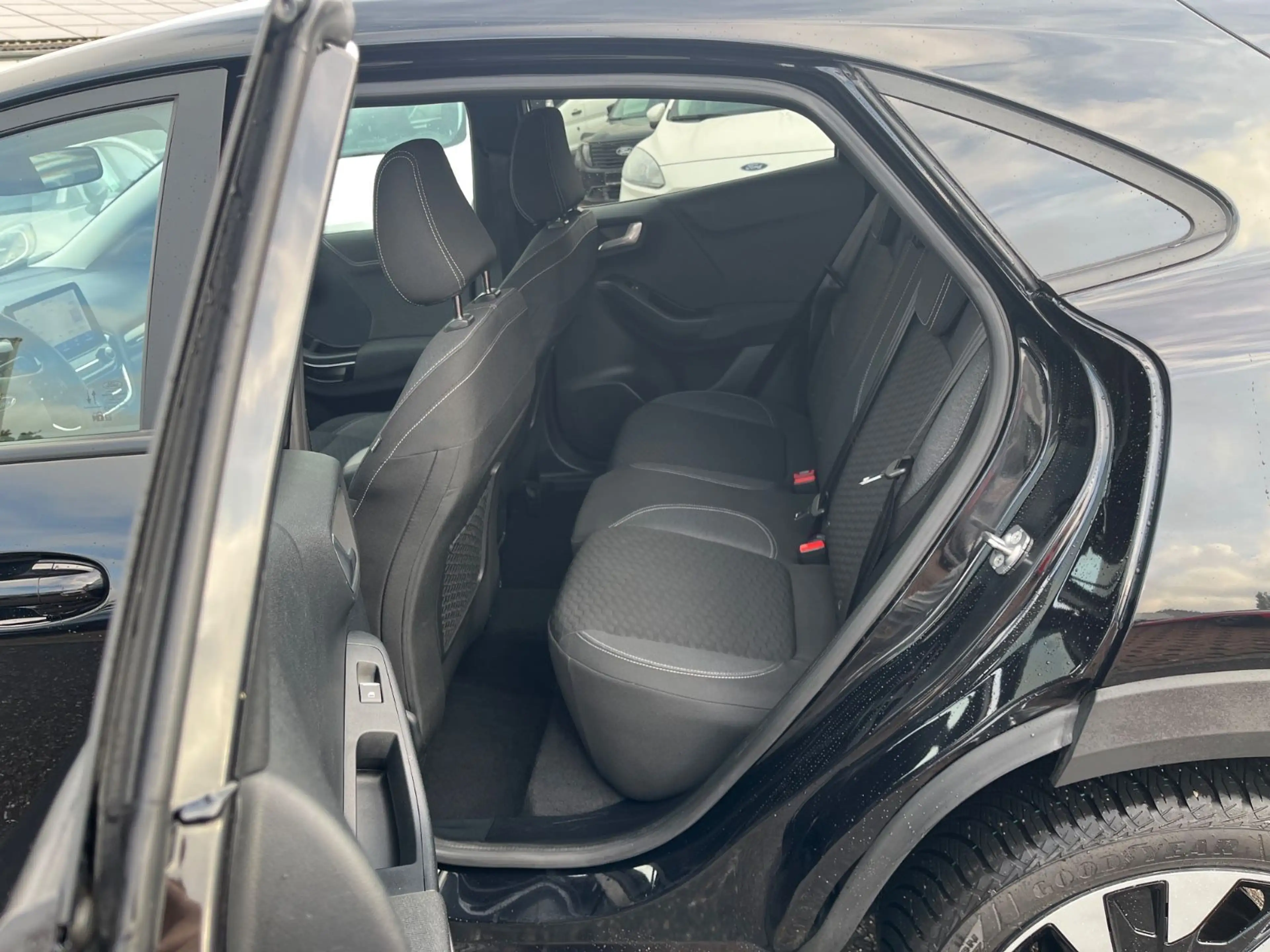 Ford Puma Titanium+Automatik+Navi — photo 11
