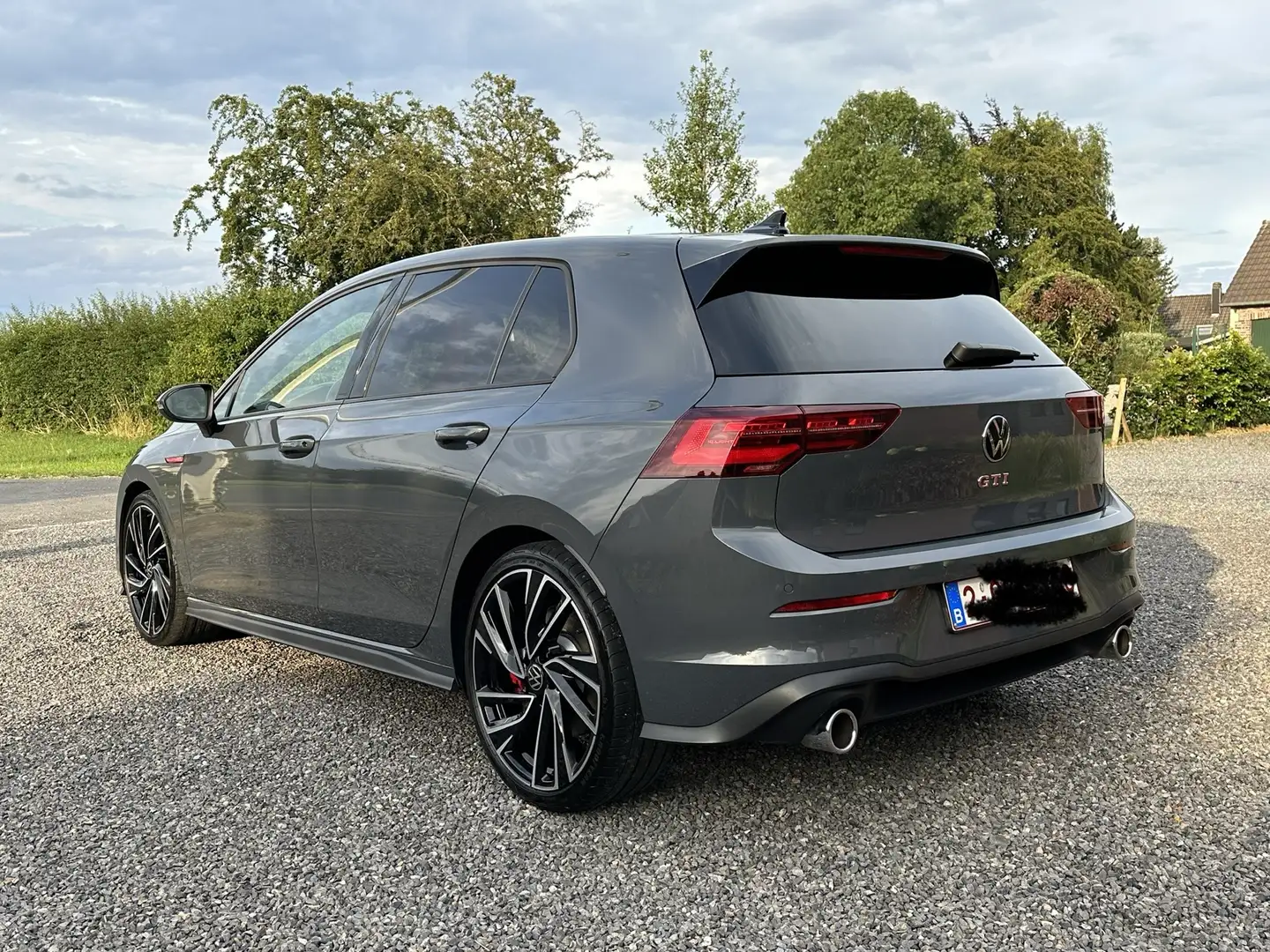 Volkswagen Golf GTI 2.0 TSI OPF DSG - 2