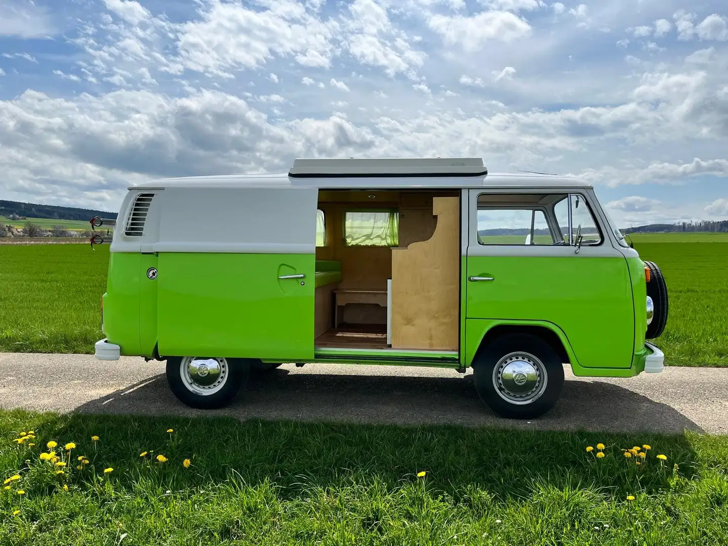 Volkswagen T2 Zelená - 1
