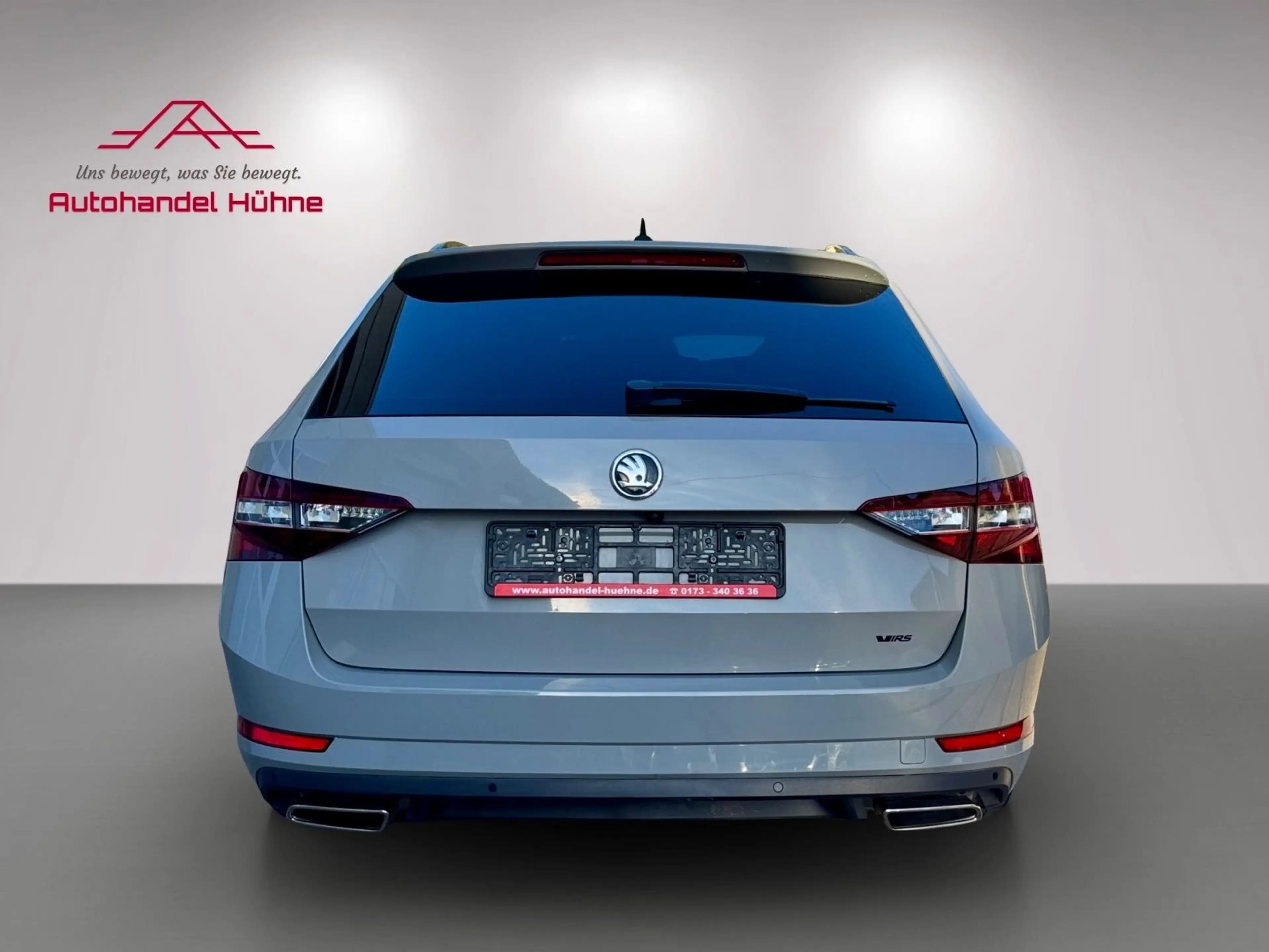 Skoda Superb 2.0 TSI Combi Sportline 4x4/Pano/AHK/TOP — photo 6
