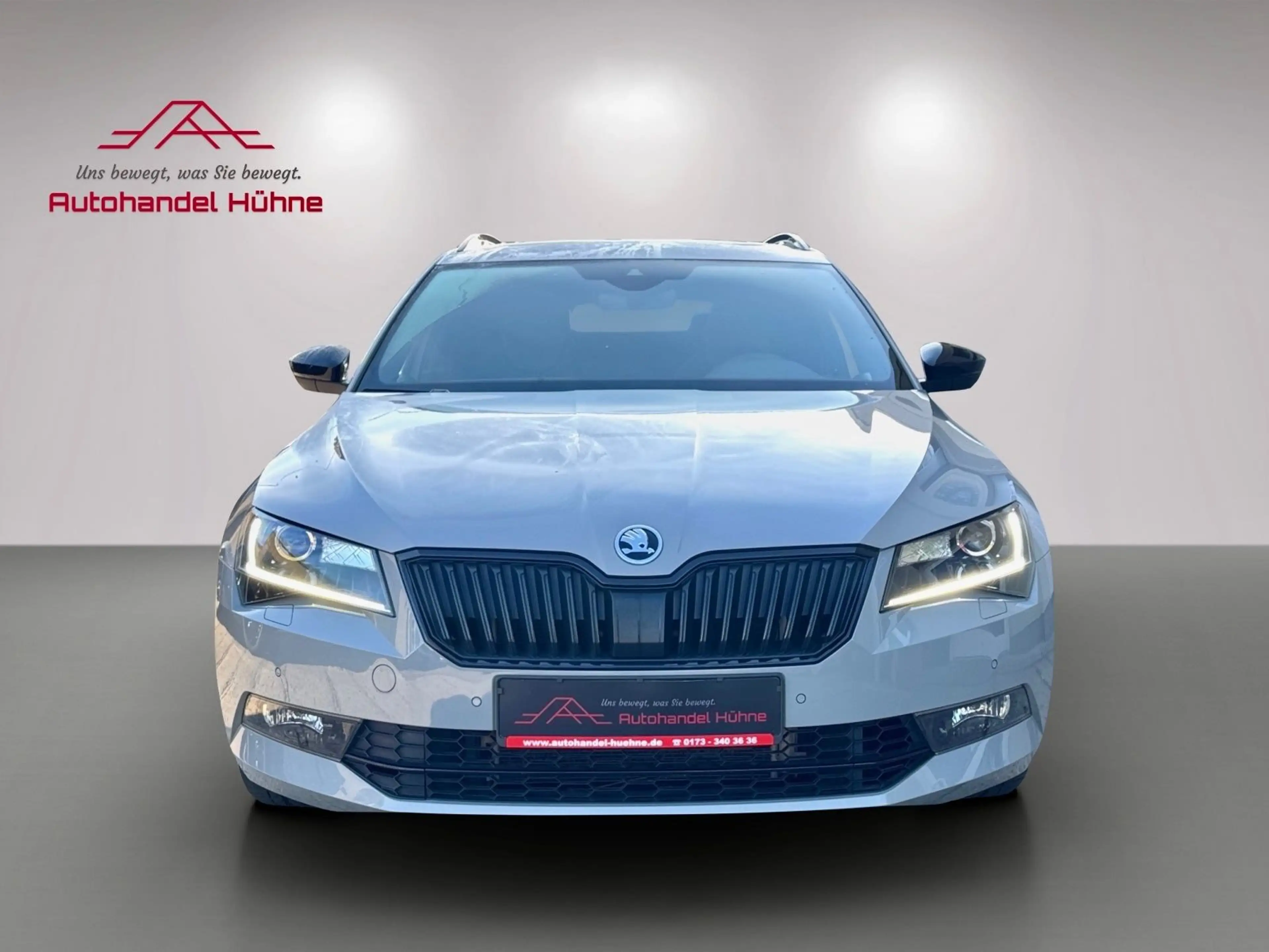 Skoda Superb 2.0 TSI Combi Sportline 4x4/Pano/AHK/TOP — photo 7