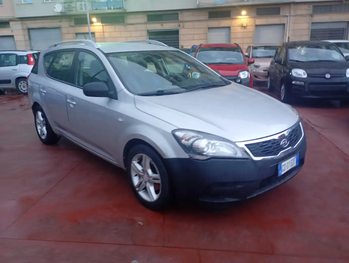 Kia Ceed / cee'd Silber - 2