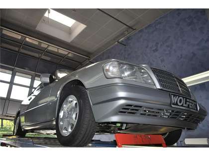 Mercedes-Benz E 320 Cabrio restauriert im Top Zustand!