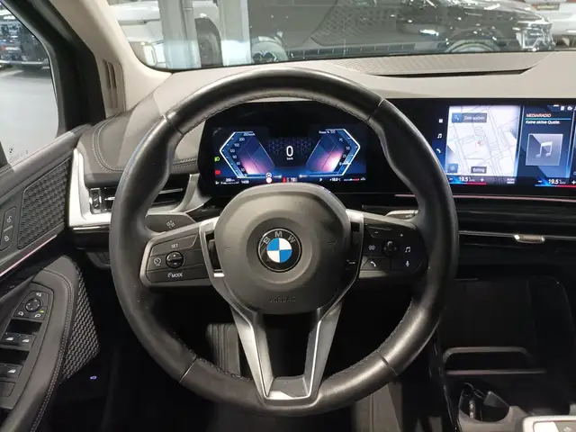 BMW 2 Series view 10