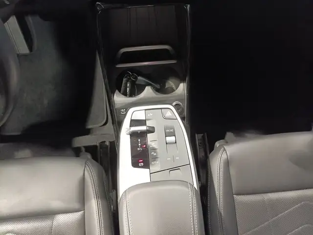 BMW 2 Series view 13