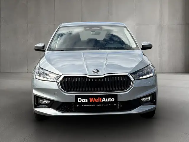 Skoda Fabia view 2